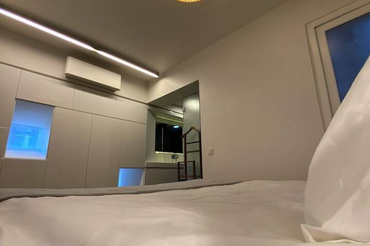 Room 31 of 66