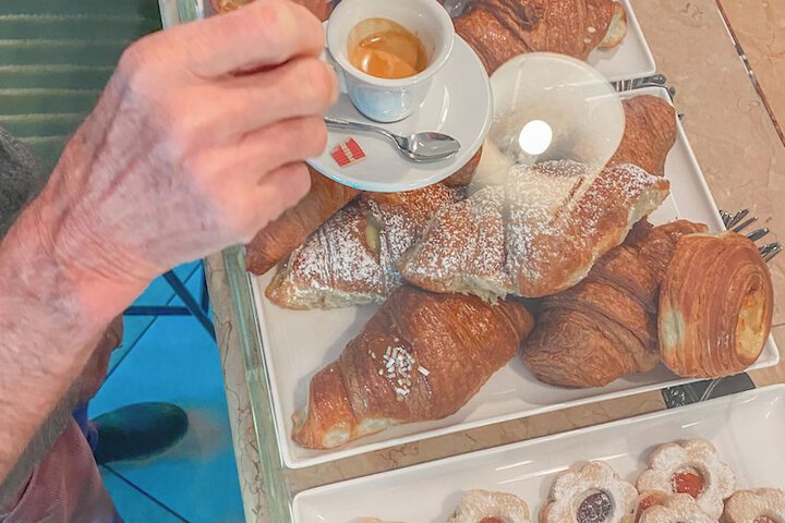 Breakfast/Coffee Service 48 of 61