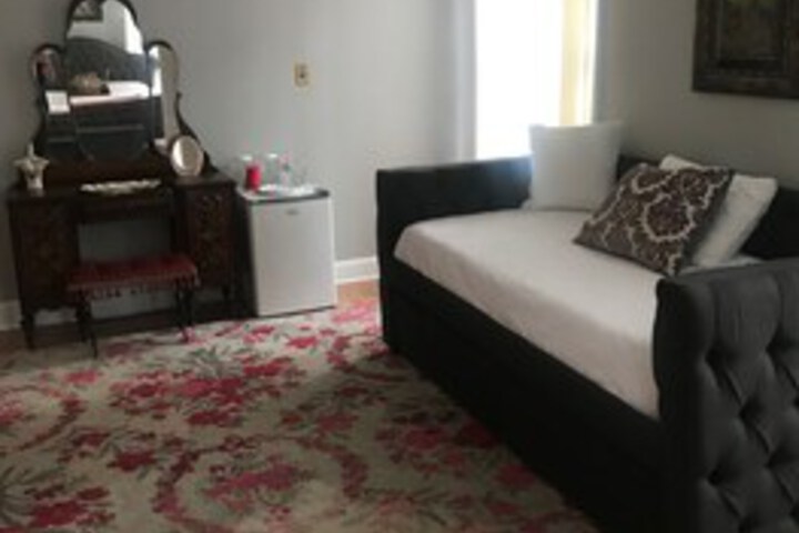 Room 44 of 52