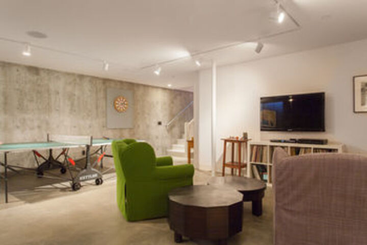 Room 185 of 222