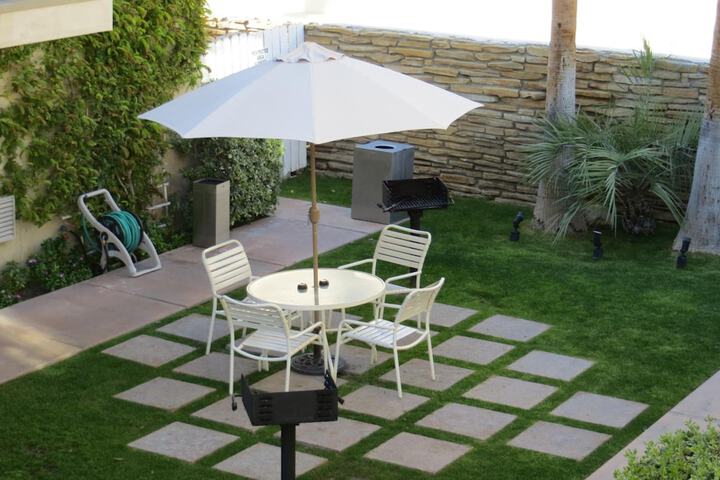 Terrace/Patio 27 of 49