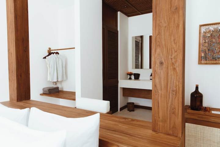 Room 12 of 56