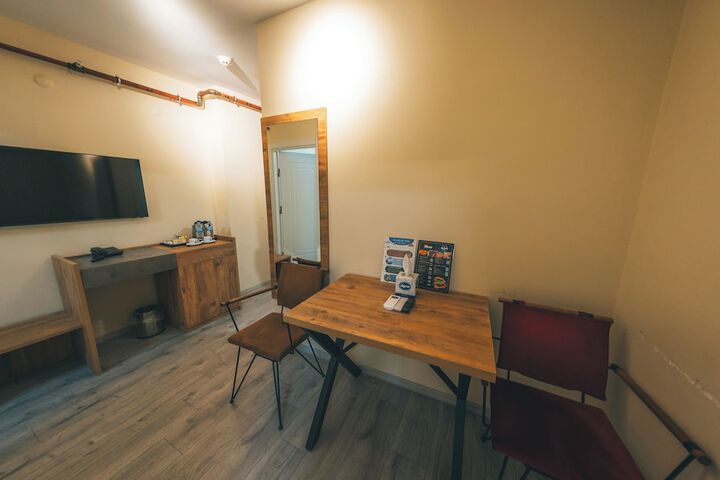 Room 20 of 60