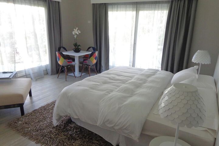 Room 17 of 141