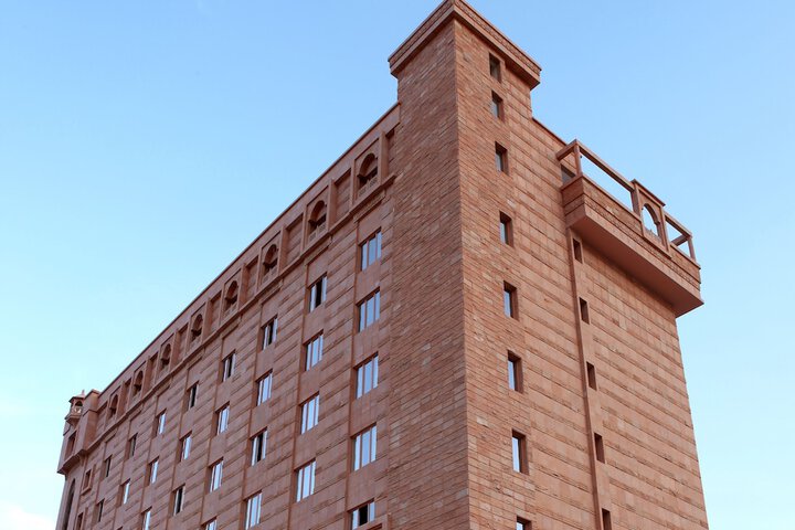 Hotel 70 of 75