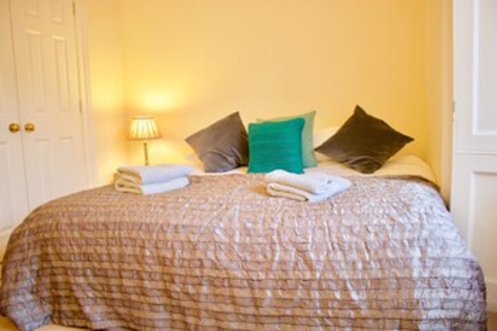 Room 18 of 24