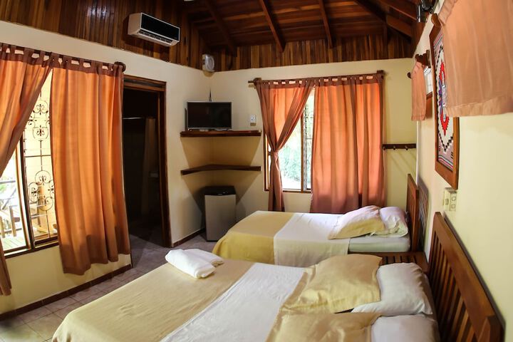 Room 14 of 60
