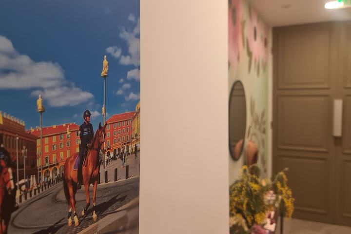 Hotel 2 of 118