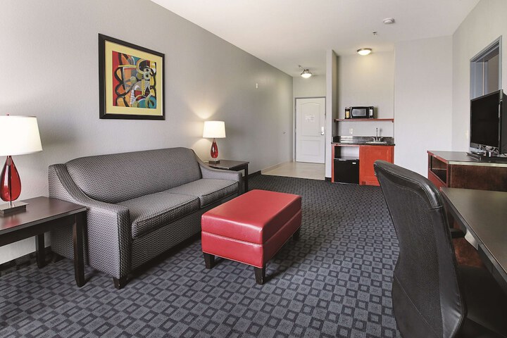 Room 15 of 39