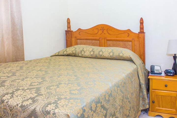 Room 6 of 49