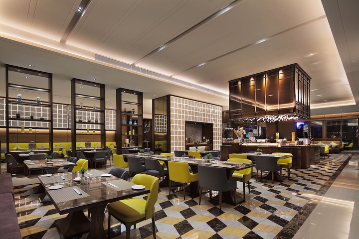 Dining Photos