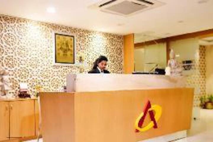 Hotel Awana