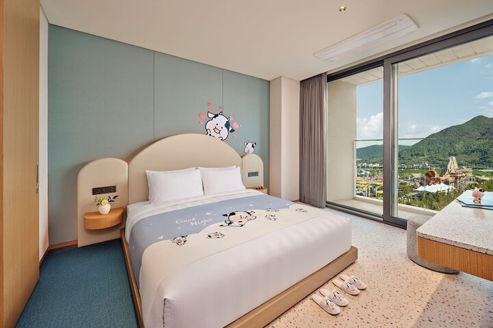Room 26 of 107