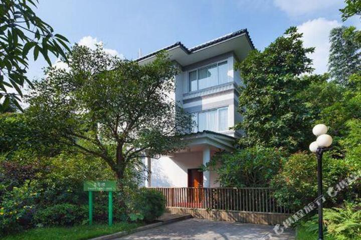 Wenxuan Garden Hot Spring Resort Hotel