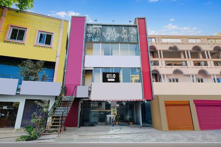 Super Hotel O Neredmet Road