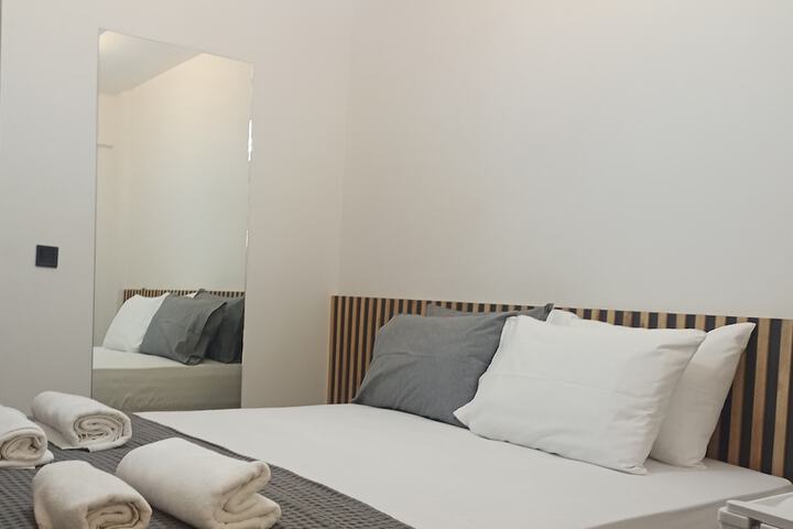 Room 21 of 54
