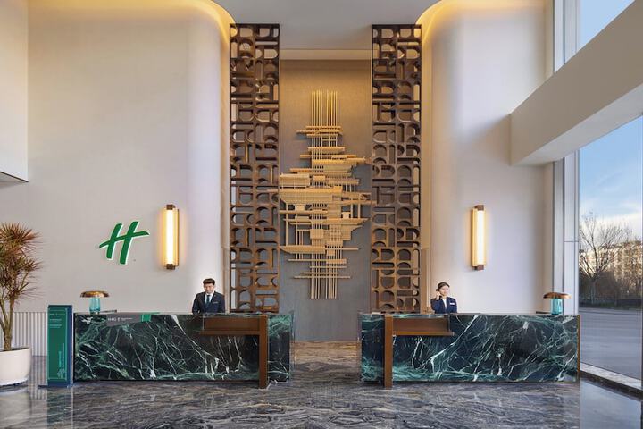 Hotel 55 of 57