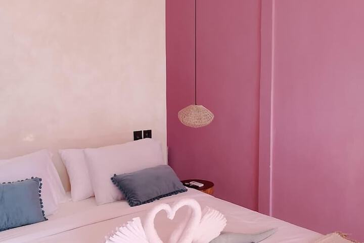 Room 3 of 19