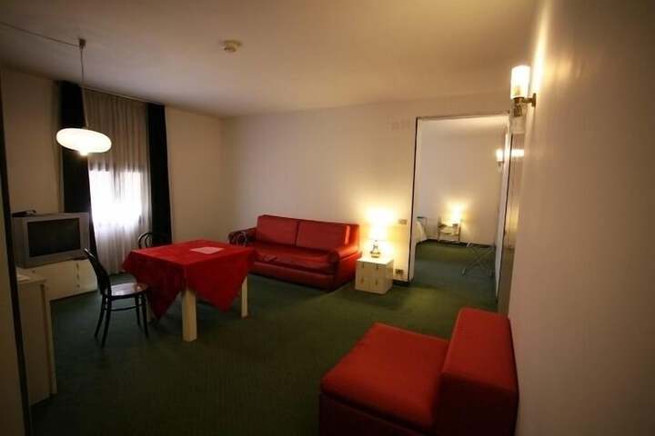 Room 29 of 44