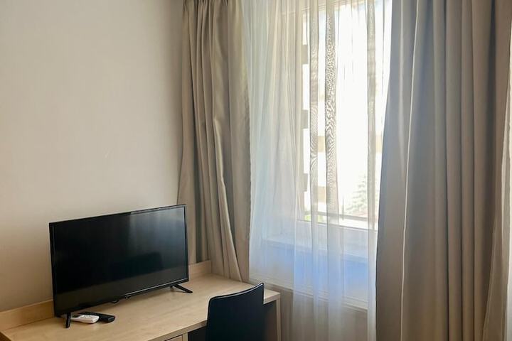 Room 27 of 60