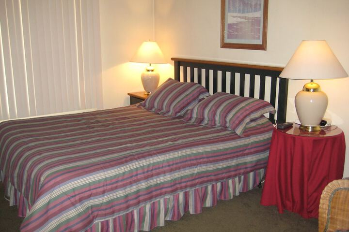 Room 13 of 54
