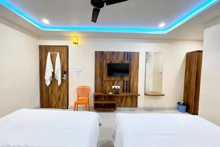 Room 26 of 42