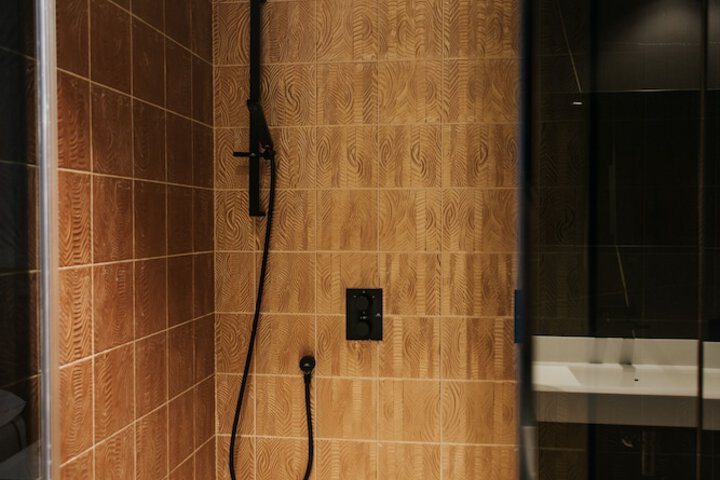 Room 74 of 168