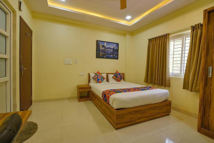 Room 21 of 31