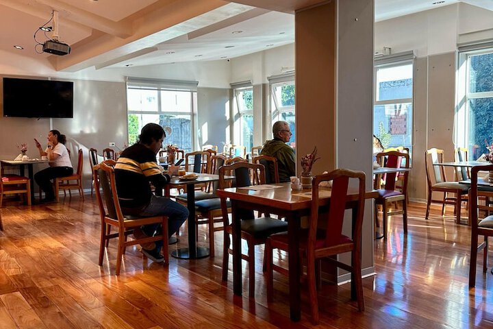Breakfast/Coffee Service 42 of 66