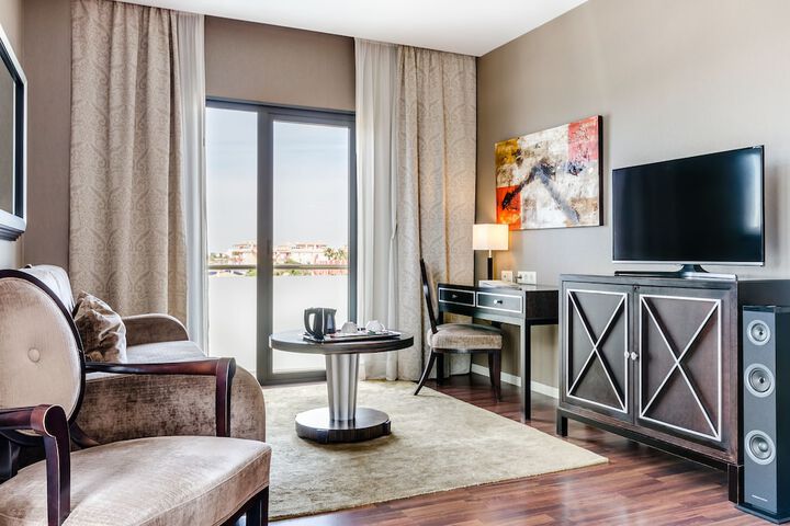 Room 48 of 105