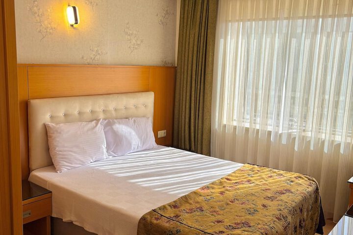 Room 19 of 26