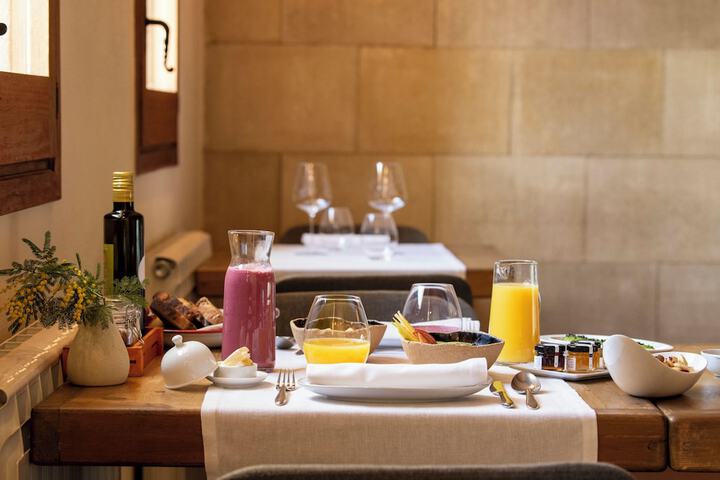 Breakfast/Coffee Service 92 of 117