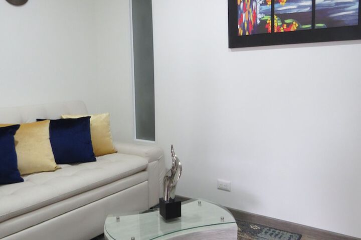 Room 14 of 48
