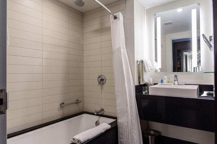 2 Queen Beds City or Valley View (22 of 34)