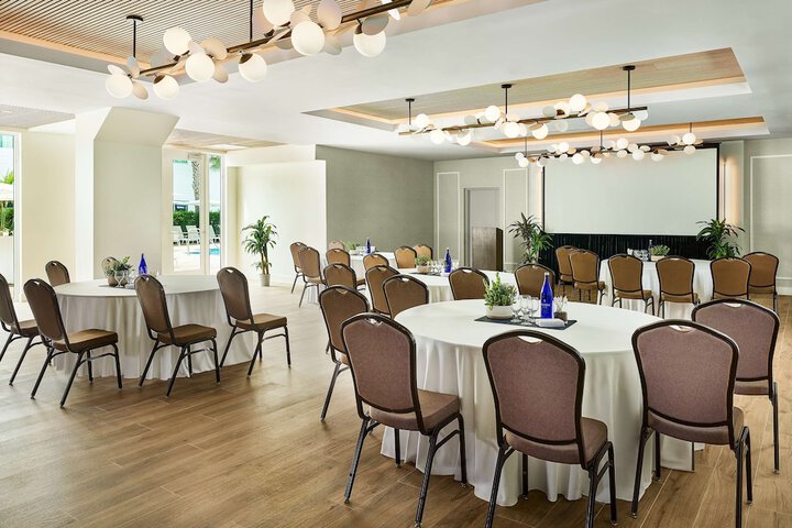 Meeting facility
