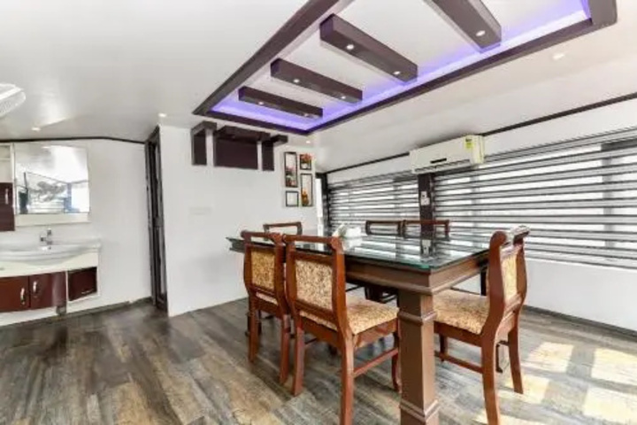 OYO Royal Rivers 3bhk Premium