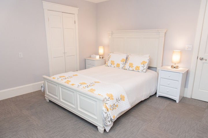 Room 3 of 113