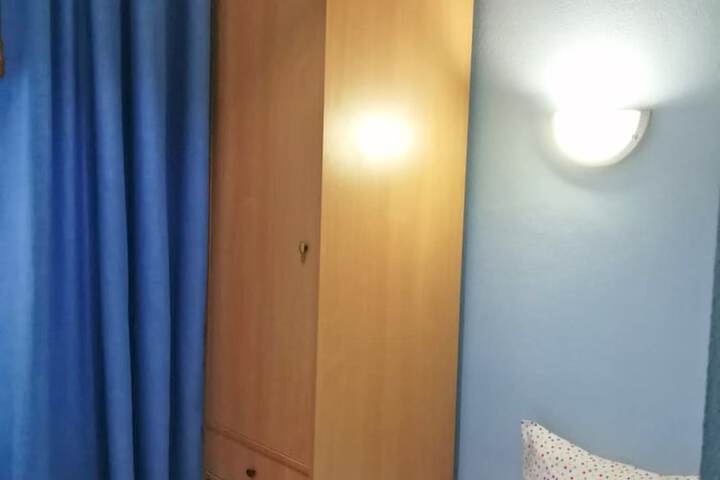 Room 29 of 81
