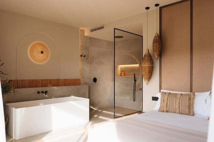 Room 10 of 21