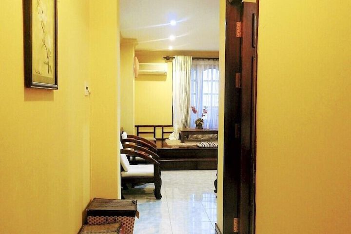 Room 17 of 21