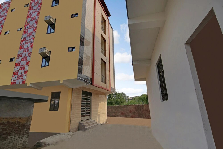 Hero Image 1 of 13