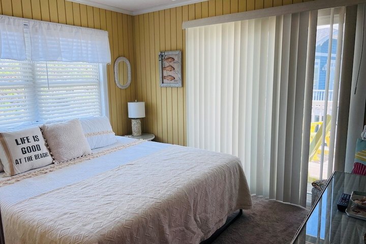 Room 10 of 74