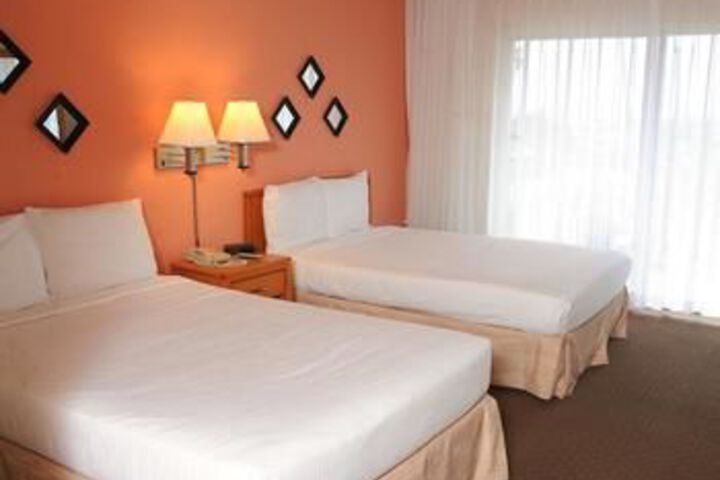Room 17 of 27