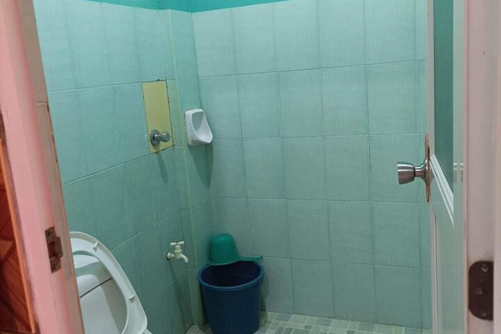 Room 34 of 52