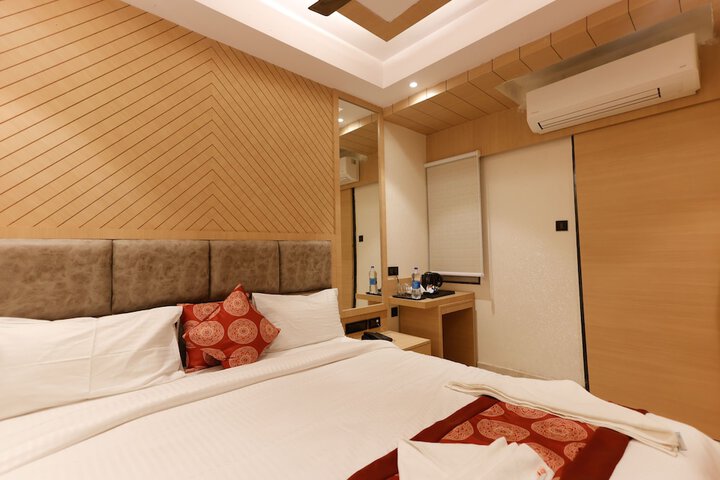 Room 7 of 29