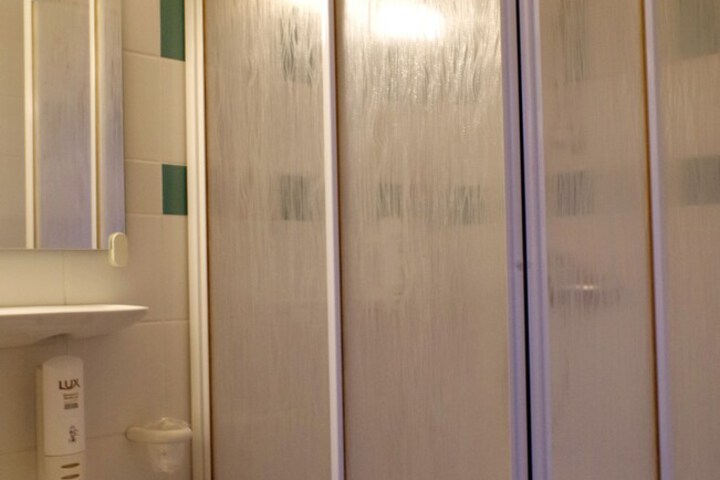 Room 15 of 39