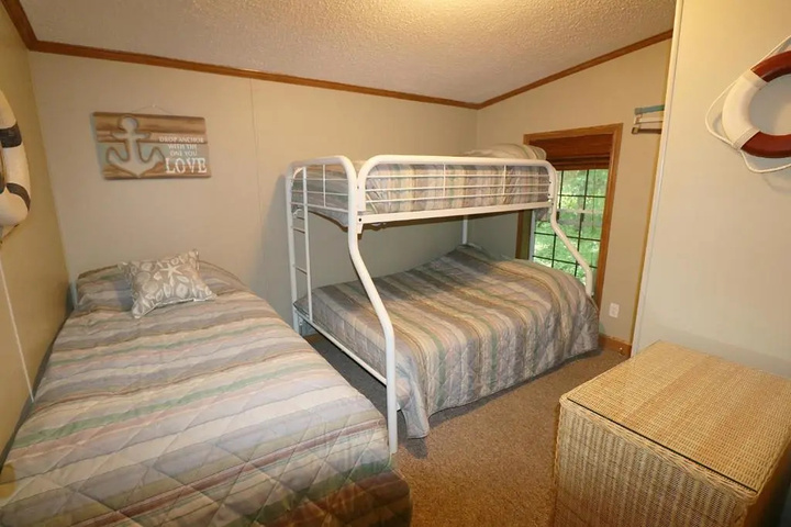 Room 3 of 19