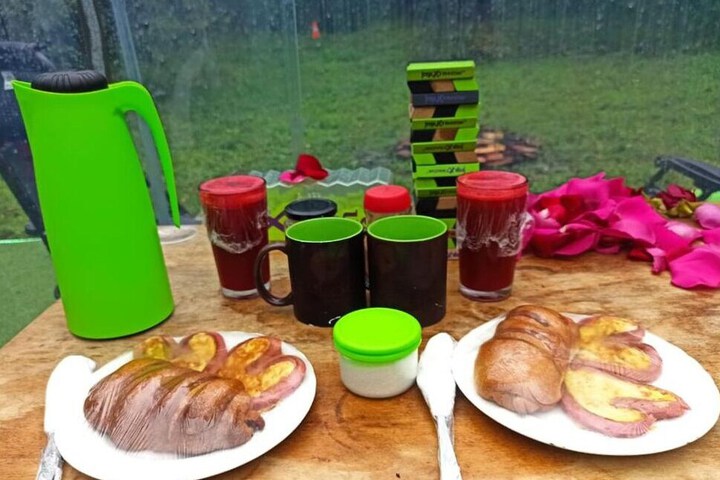 Breakfast/Coffee Service 18 of 23