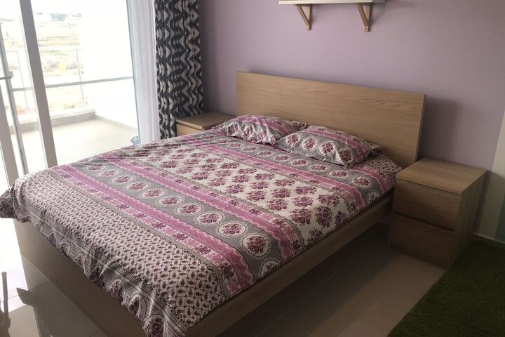 Room 3 of 24