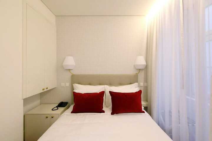 Room 21 of 58